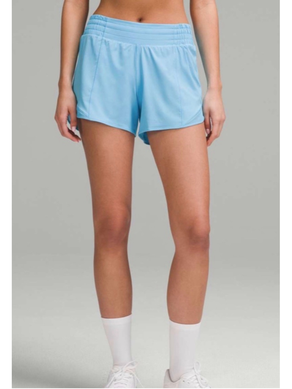 Lululemon Hotty Hot High-Rise Lined Short 4" Inseam in Kayak Blue Light Sz 8!